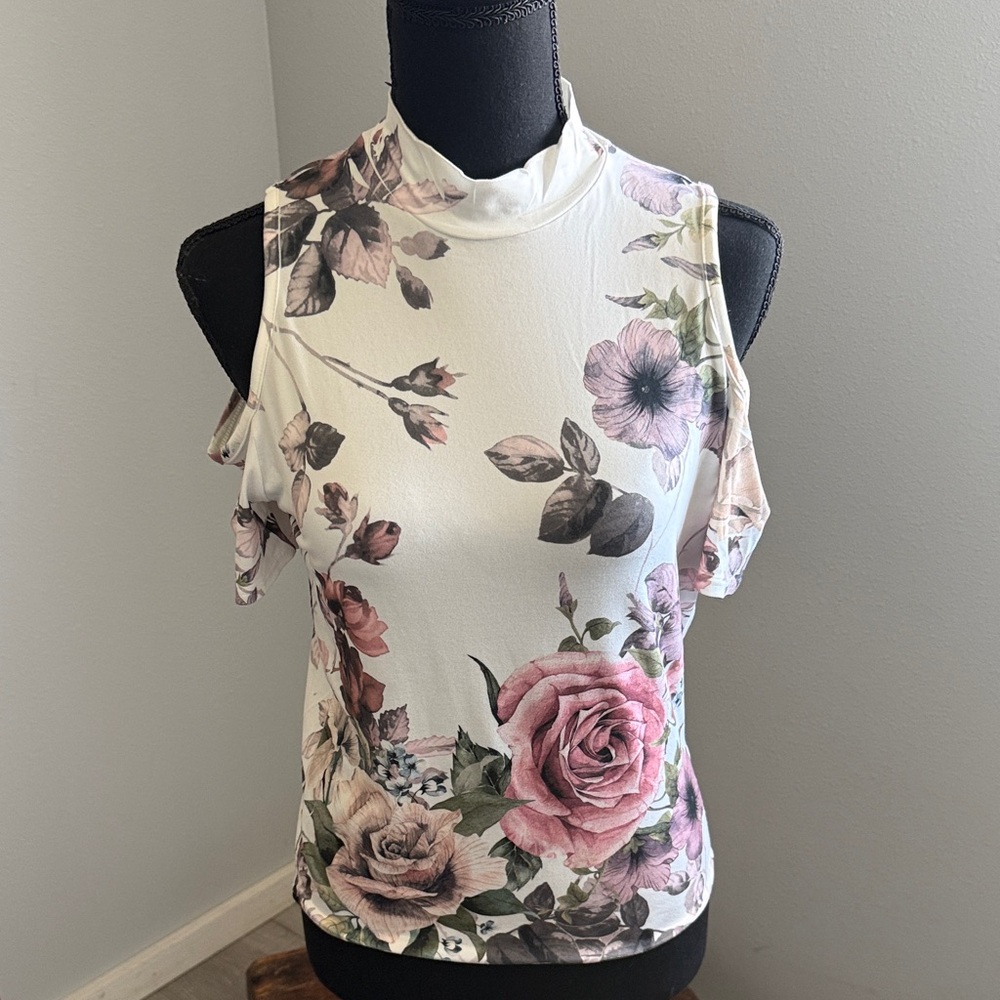 Open shoulder Top with Pink Floral Print